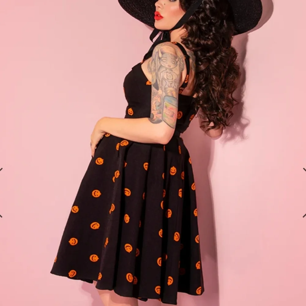 Pumpkin King Maneater Swing Dress in Black And Orange - Vixen by Micheline Pitt - Picture 2 of 8
